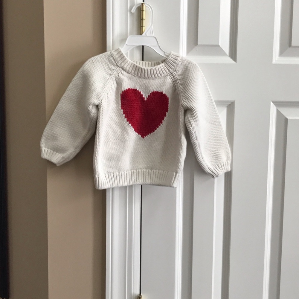 GAP Chunky Heart Sweater